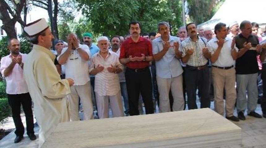 Aydın'da Mısır Ve Suriye&rsquo;de &Ouml;lenler İ&ccedil;in Gıyabi Cenaze Namazı Kılındı