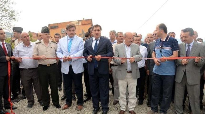 Karab&uuml;k&rsquo;te Asfalt A&ccedil;ılışı