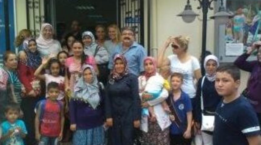 Kuran Kursu &Ouml;ğrencileri Drama Ve Y&uuml;zme Eğitimi De Aldı