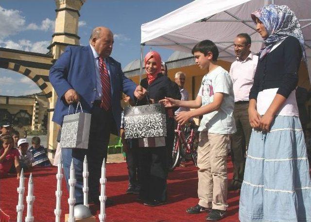 Yozgat&rsquo;ta Yaz Kuran Kursları &Ouml;d&uuml;ll&uuml; Bilgi Yarışma İle Sona Erdi 2