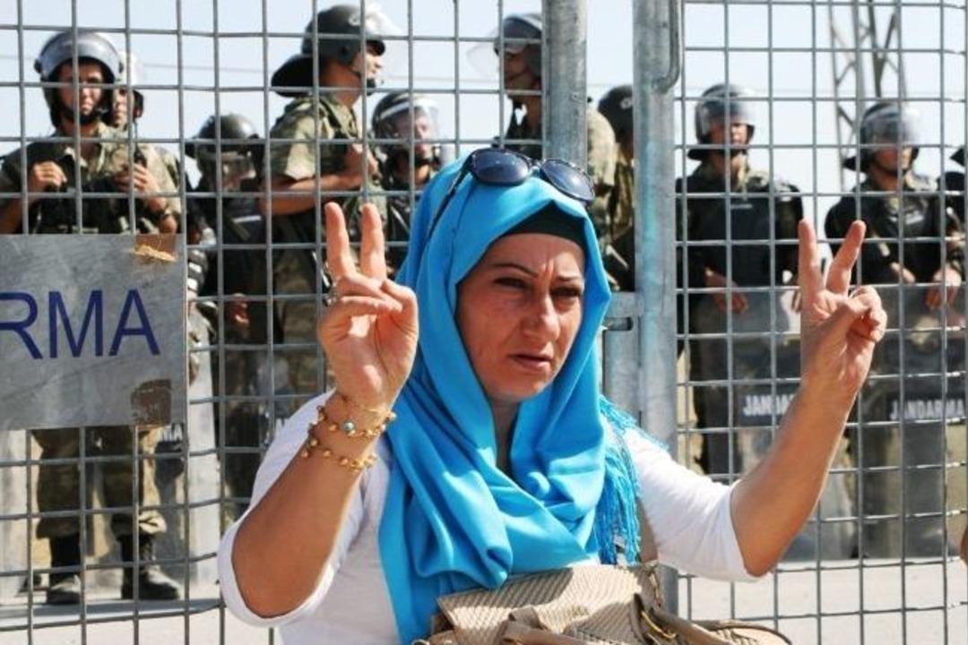 Bdp&rsquo;liler Cezaevine Y&uuml;r&uuml;d&uuml;