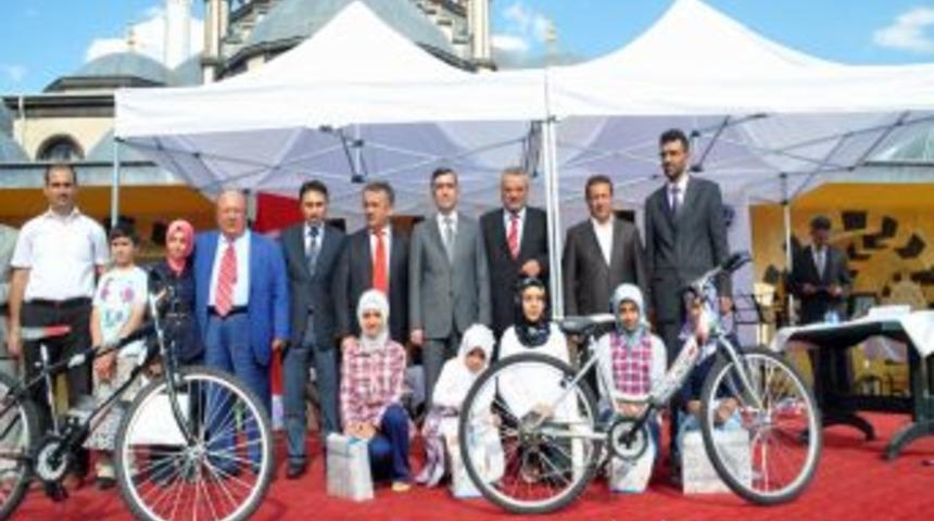 Yozgat&rsquo;ta Kur&rsquo;an Kursu Yarışması Finali B&uuml;y&uuml;k Ilgi G&ouml;rd&uuml;