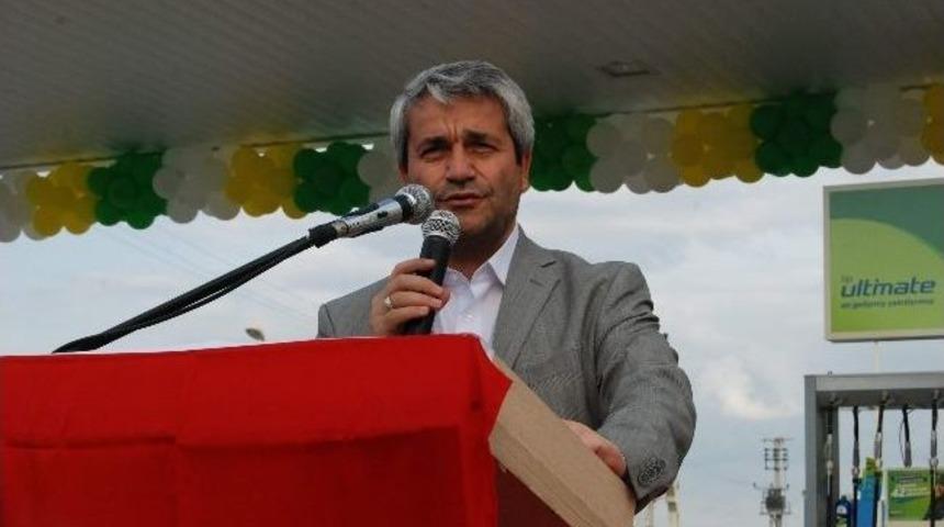 Bakan Erg&uuml;n, Kocaeli'de Akaryakıt İstasyonu A&ccedil;ılışına Katıldı