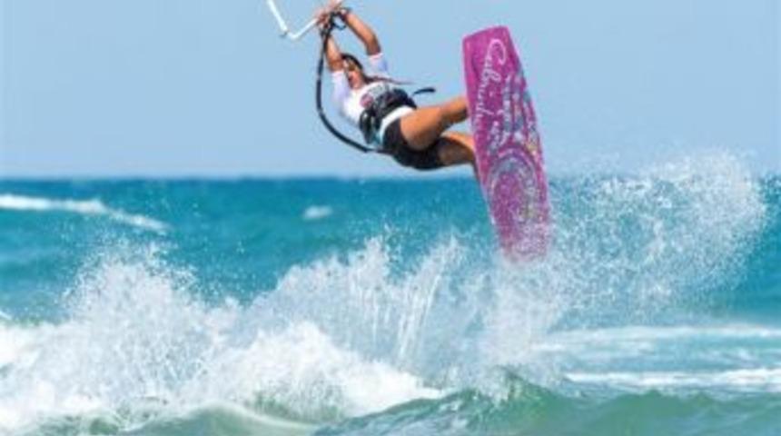 Bilge &Ouml;zt&uuml;rk Ve Merve Ceylan, Şampiyonluğa U&ccedil;uyor