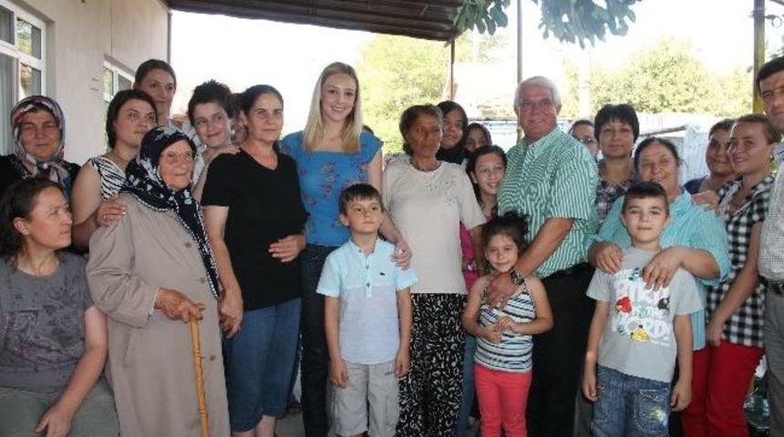 Başkan Sedef&ccedil;i Karaağa&ccedil; Halkının Davetlisi Oldu