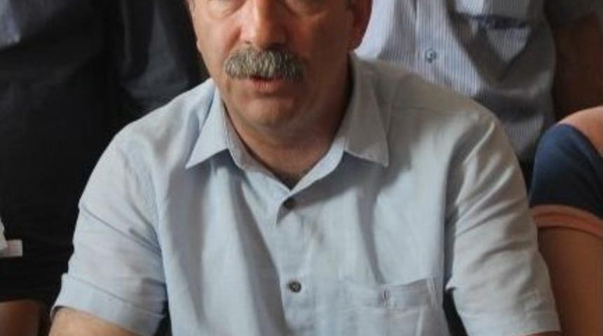 G&uuml;rkan, "ay&ccedil;i&ccedil;eği Fiyatlarında H&uuml;k&uuml;met Sorumlu"