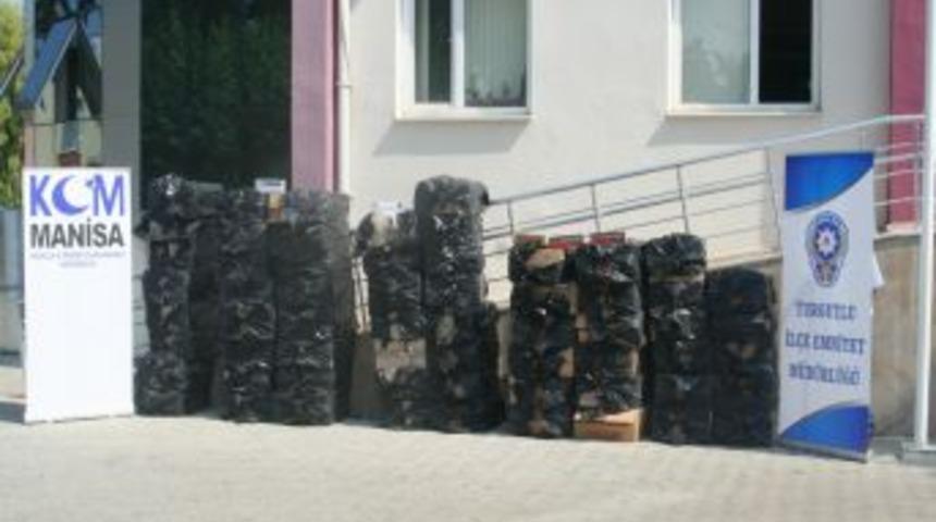 Turgutlu Emniyeti 31 Bin Paket Ka&ccedil;ak Sigara Ele Ge&ccedil;irdi