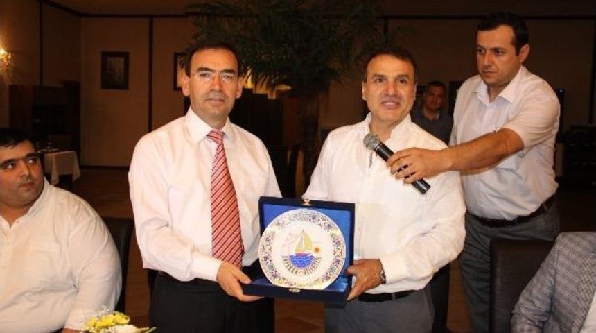 Kaymakam Sarı İçin Veda Yemeği Düzenlendi