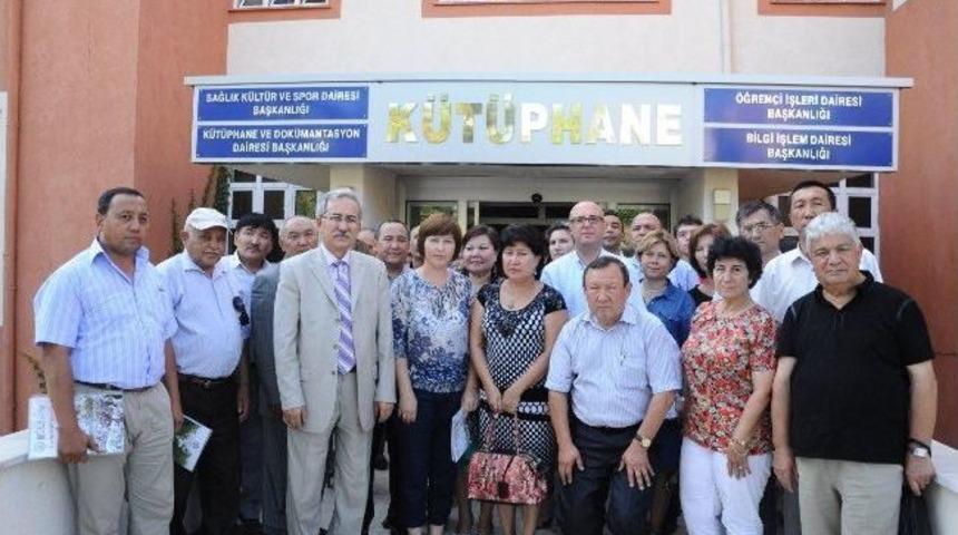 Kazakistan Ahmet Yesevi T&uuml;rk &Uuml;niversitesi Heyetinden, B&uuml;&rsquo;ye Ziyaret