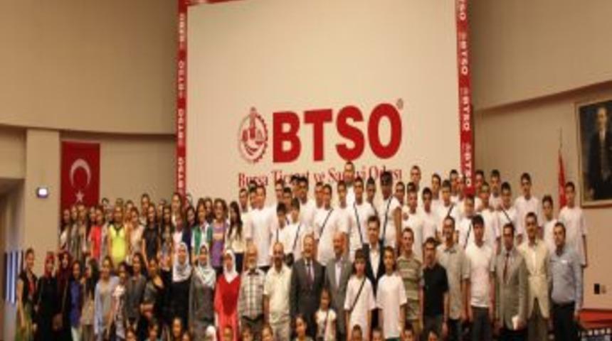Bulgaristanlı &Ouml;ğrencilerden BTSO&rsquo;ya Ziyaret