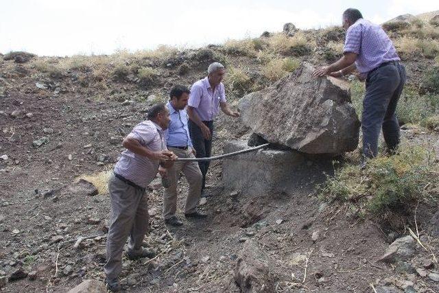 Yaylacılar Su Şebekesini Tahrip Etti