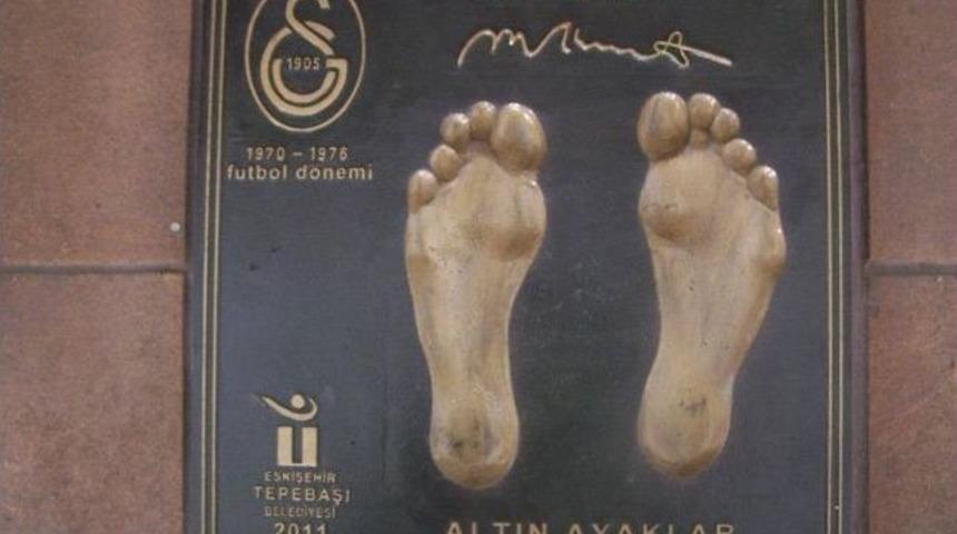 Başkan Ata&ccedil;&rsquo;ın &Ouml;l&uuml;m&uuml;n&uuml;n 1&rsquo;nci Yıld&ouml;n&uuml;m&uuml;nde Metin Kurt Mesajı