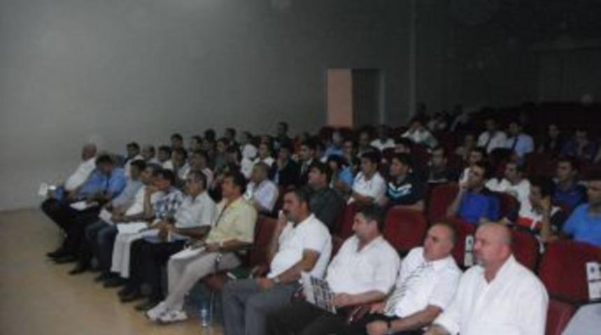 Hakemlerin Fiziki Yeterlilik Sınavı Ve Eğitim Semineri Ağrı'da Yapıldı