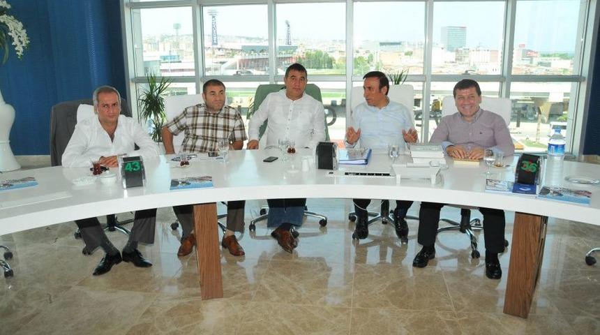 Canik Belediye Başkanı Gen&ccedil;: Samsun &Ouml;zel Yatırımlarla B&uuml;y&uuml;r