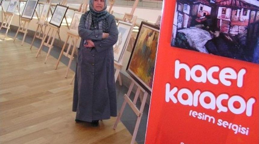 5&rsquo;nci Kişisel Sergisini Mamleketinde A&ccedil;tı