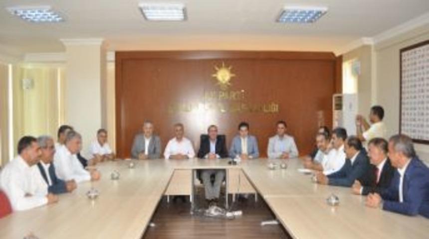 Ak Parti Merkez İl&ccedil;e Başkanları Basına Tanıtıldı