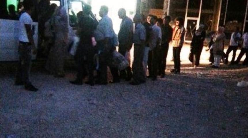 Toki Durağında Kuyruk &Ccedil;ilesi