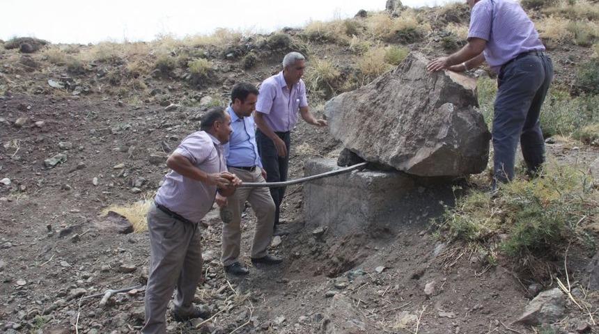 Hakkari&rsquo;de Yaylacılar Su Şebekelerini Tahrip Etti