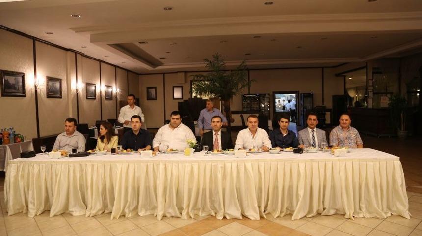 Sapanca'da Kaymakam Osman Sarı I&ccedil;in Veda Yemeği D&uuml;zenlendi