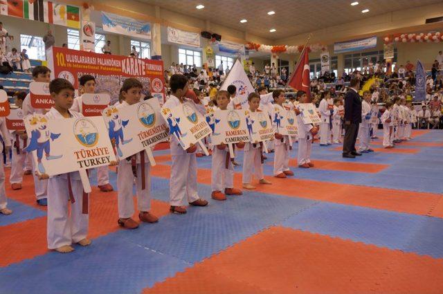 Palandöken Karate Turnuvası Başladı