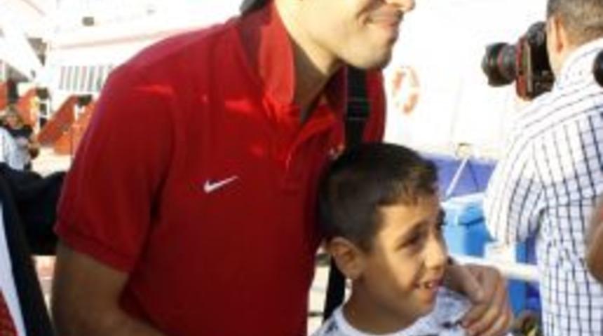 Galatasaray Kafilesi Bursa'ya Geldi