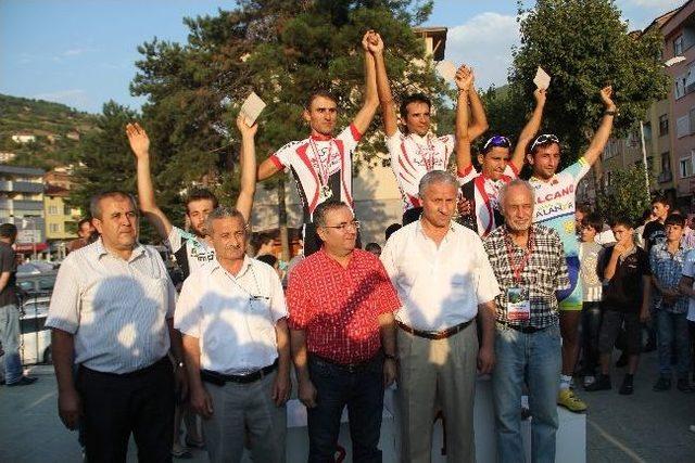 Yenice 3. Dağ Bisikleti Yarışları Başladı