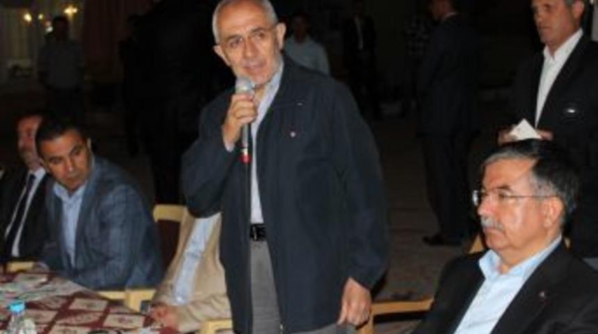 Yılmaz: Doğru Yaptığımızda Destekleyin, Hata Yaptığımızda Ise Uyarın