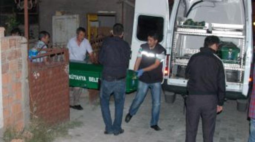 Bor&ccedil;lusunu t&uuml;fekle &ouml;ld&uuml;ren zanlı teslim oldu