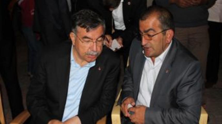 CHP Il&ccedil;e Başkanından AK Partililere &Ouml;vg&uuml;