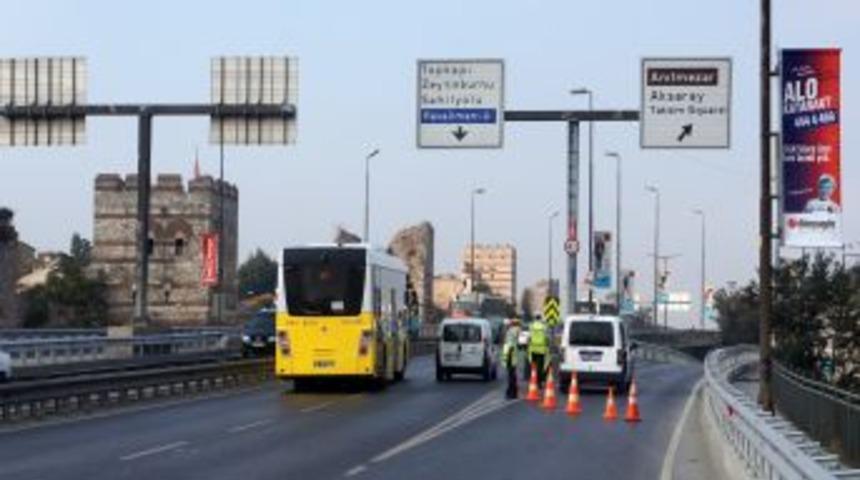 Zafer Bayramı Provası Sebebiyle Bazı Yollar Trafiğe Kapatıldı