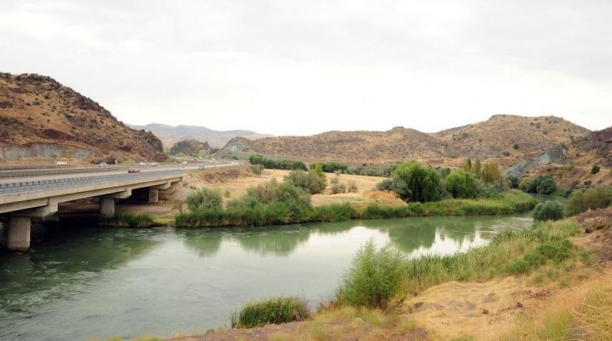 Kırıkkkale Ve Ankaralıları Buluşturacak Mesire Alanı Yapılıyor