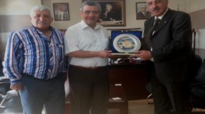 M&uuml;d&uuml;r Al&rsquo;dan Başkan Faruk Alpaslan&rsquo;a Veda Ziyareti