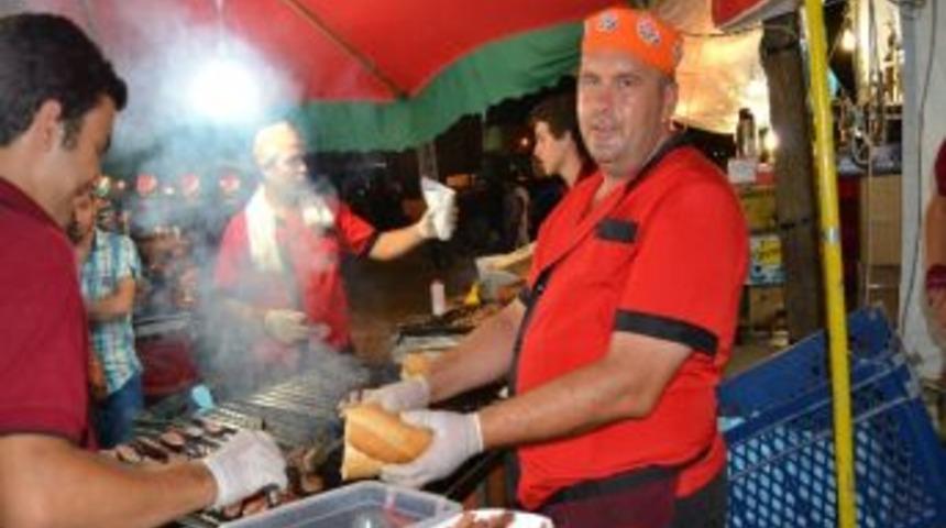 K&ouml;fteciler Ay&ccedil;i&ccedil;eği Festivalinden Memnun Ayrıldı