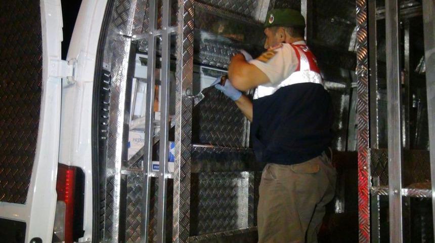 Kavunların Altından Sigara &Ccedil;ıktı