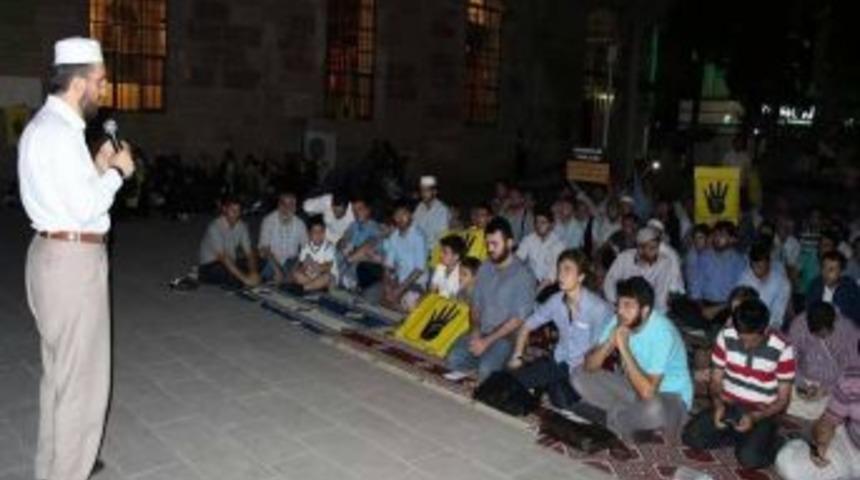 Siyahareti&rsquo;nin Ortadoğu M&uuml;sl&uuml;manları I&ccedil;in Saygı N&ouml;beti S&uuml;r&uuml;yor