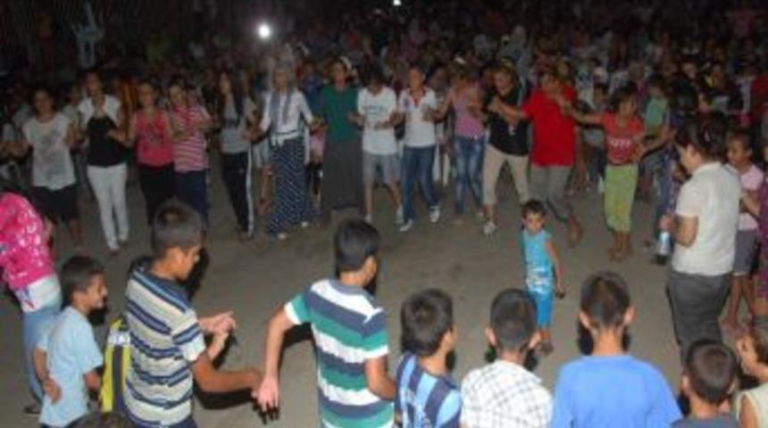 Sanat TIR&rsquo;ı, Fevzipaşa Sakinlerini Sevindirdi