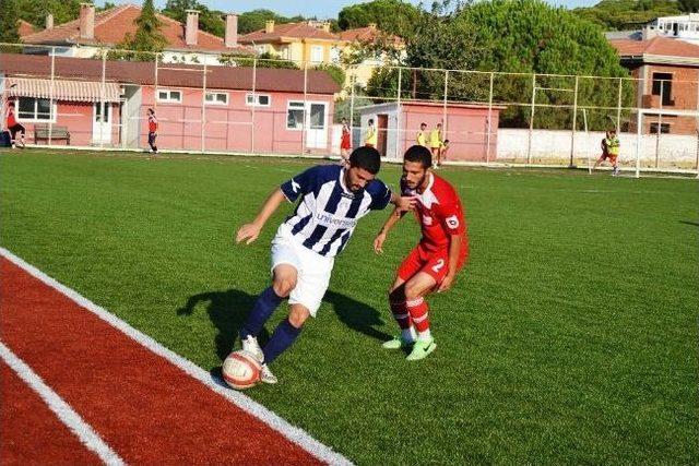 Ayvalıkgücü, Hazırlık Maçında İzmir’i Yendi