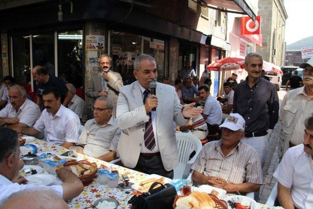 Belediye Başkanı Demirtaş: Çalışanın Alnından Öperim, Hangi Görüşte Olursa Olsun