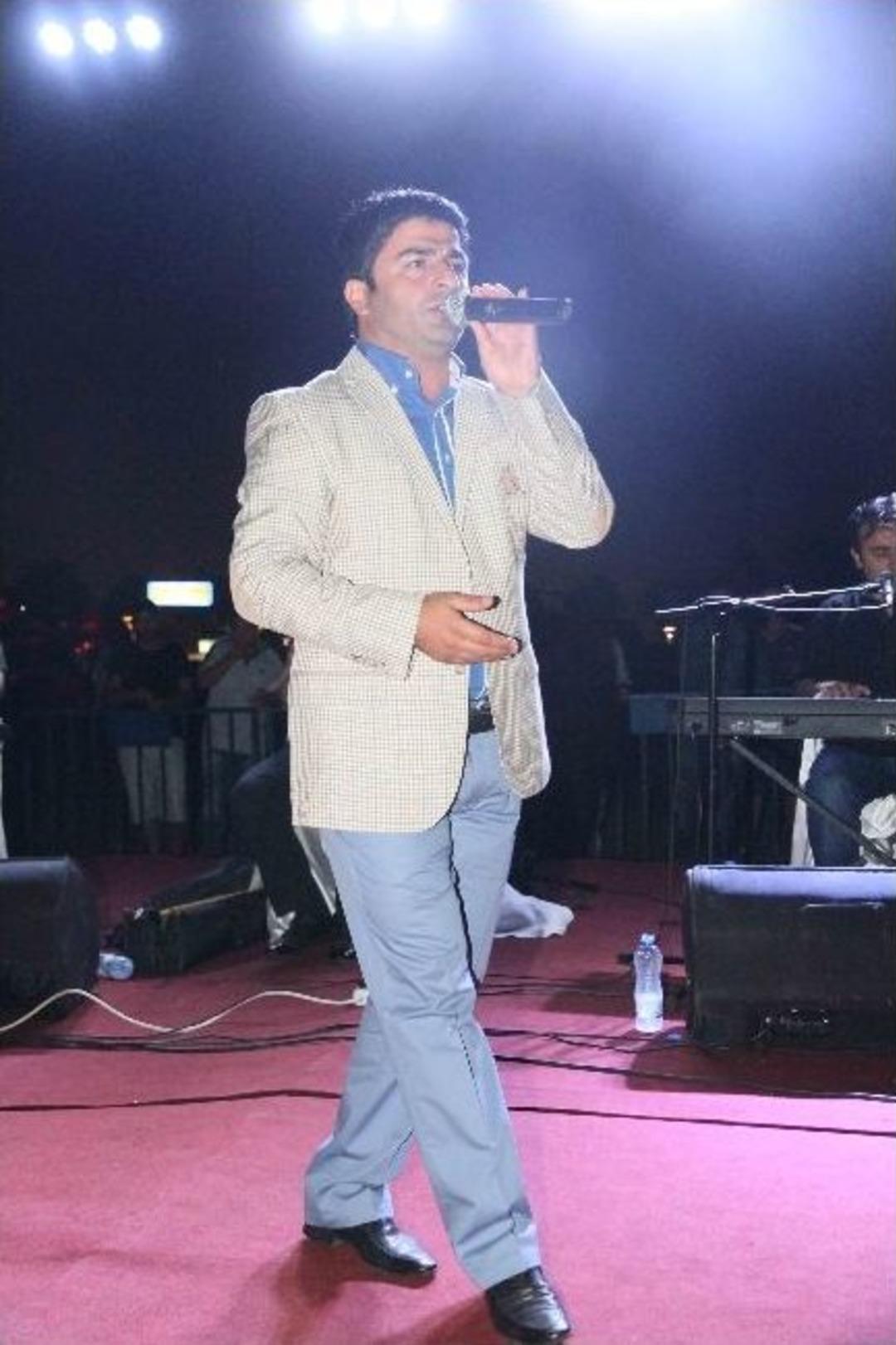 100 Roman &Ccedil;ocuğu S&uuml;nnet Oldu