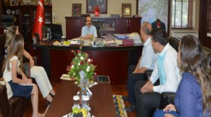 Adana&rsquo;ya Srebrenitsa Şehitler Anıtı