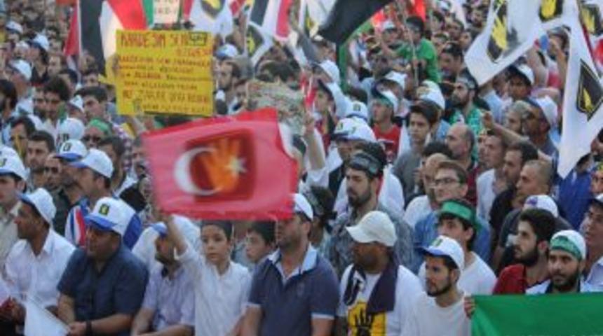 Saraçhane'de Katliamlar Protesto Edildi