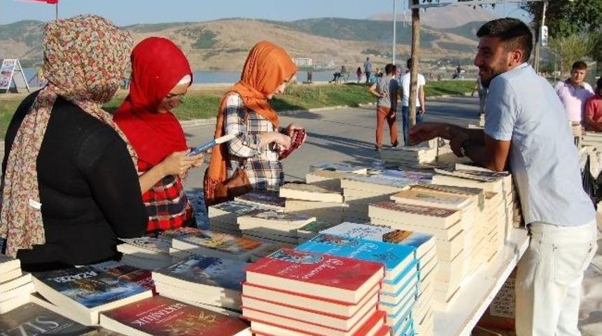 Tatvan&rsquo;da Kitap Festivali