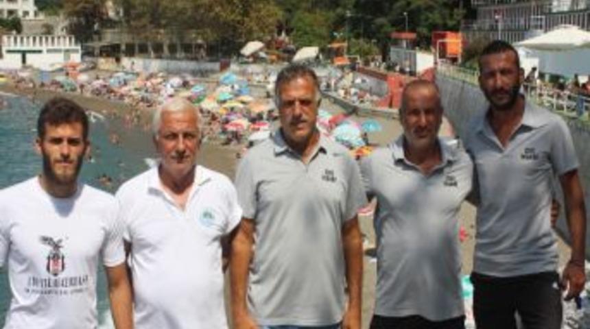 Cankurtaranlar 36 Kişiyi Hayata D&ouml;nd&uuml;rd&uuml;