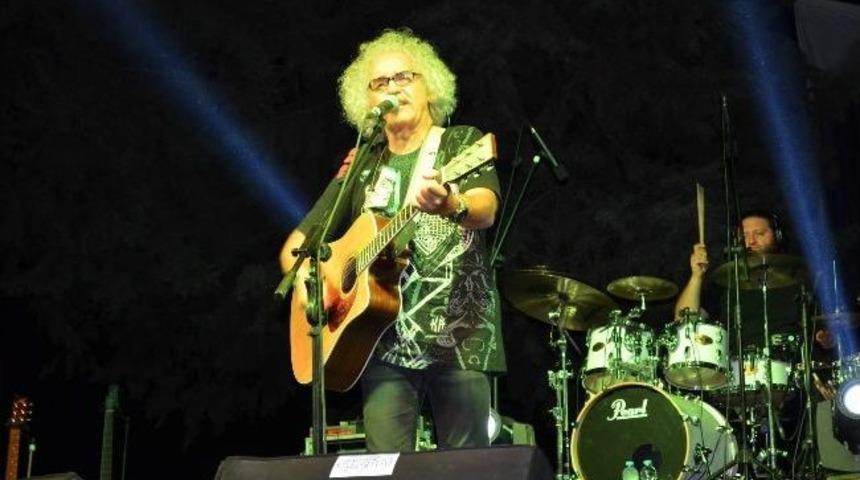 Ortaca &ldquo;yeni T&uuml;rk&uuml;&rdquo; İle &Ccedil;oştu