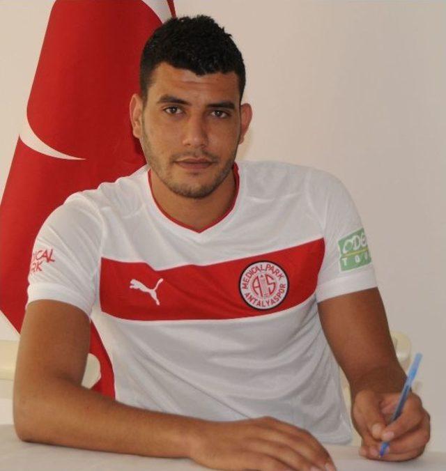 Antalyaspor Tunuslu Oyuncu Selmi İle Yeniden Anlaştı