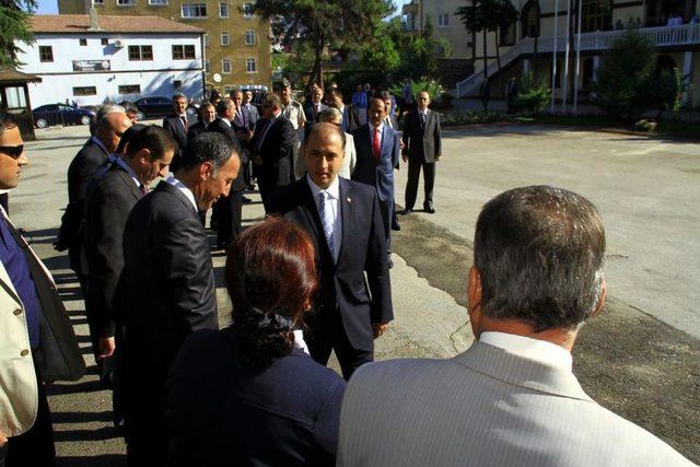 Amasya Valisi Çomaktekin, Göreve Başladı