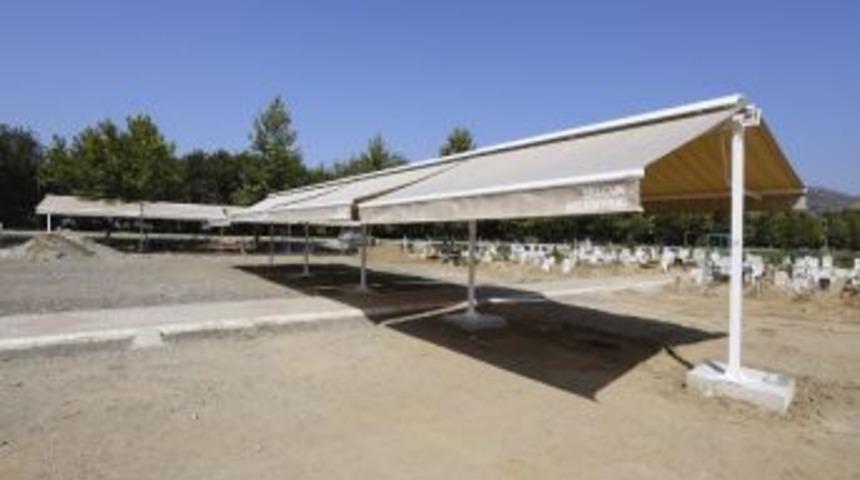 Sel&ccedil;uk Mezarlığı'na G&ouml;lgelikler Konuldu