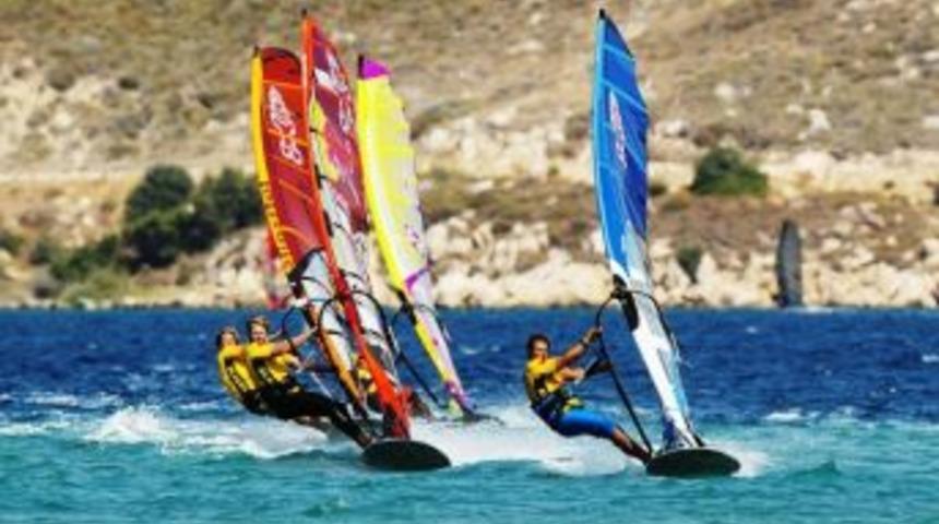 Ala&ccedil;atı&rsquo;da Şampiyonlar Belli Oldu