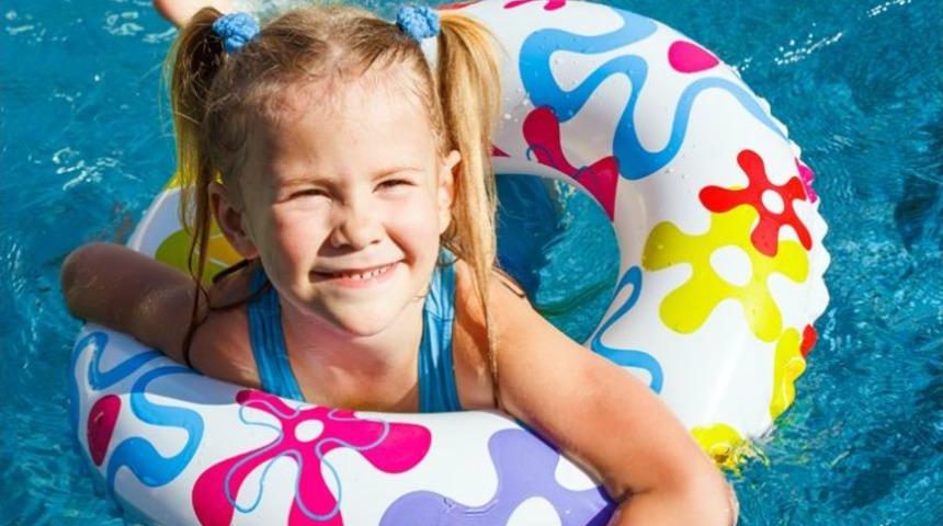 'Yüzme Bilmeyen Çocuklarda Enfeksiyon Riski Daha Yüksek'