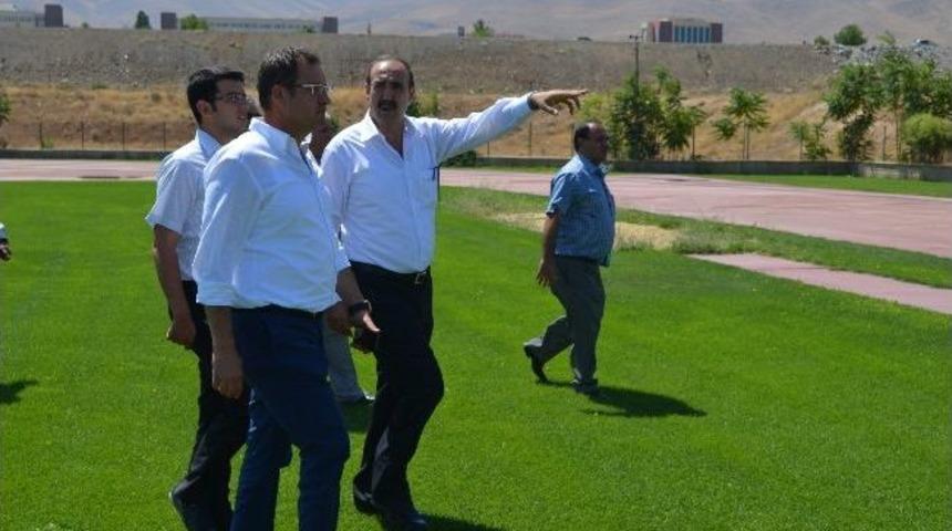 Spor Genel Müdürlüğü Yetkilileri Tesislerde İnceleme Yaptı